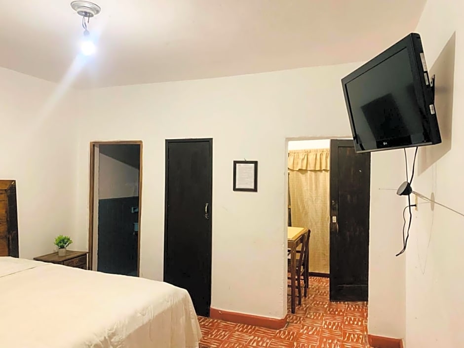 Hotel Osaenzz