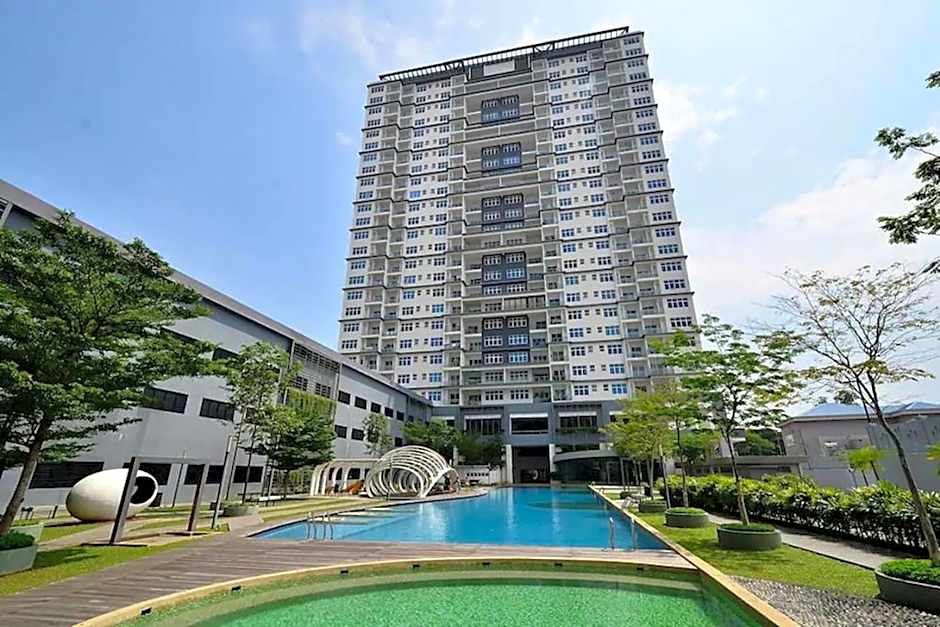 Puchong Skypod Residence, 1-5 pax with Balcony Unit, Walking Distance to IOI Mall, 10min Drive to Sunway
