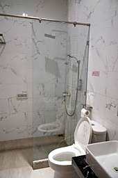 Paris Day Hotel
