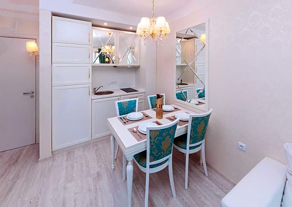 Harmony Suites Saint Vlas