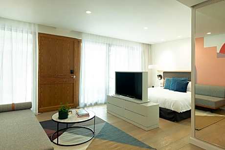 Double or Twin Room with Shower