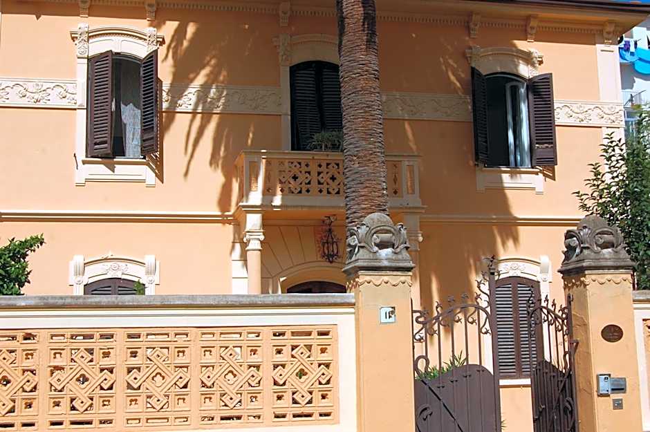 Arena Alfieri B&B