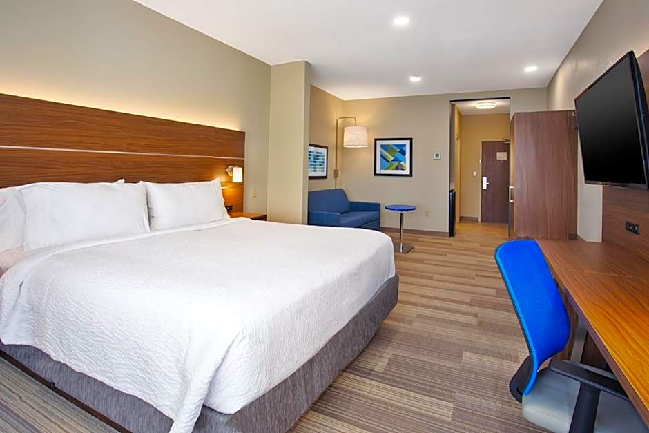 Holiday Inn Express Hotel and Suites Katy By IHG