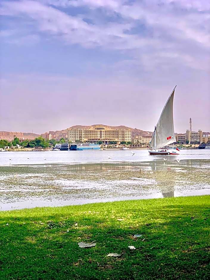 Salatoos Mango Garden and Guesthouse