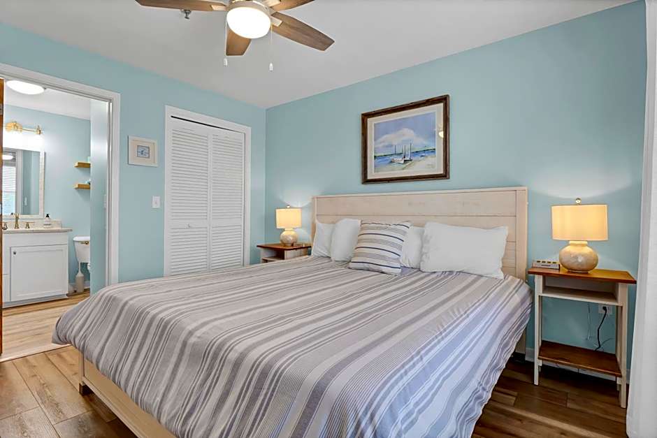 Sandpeddler Inn and Suites