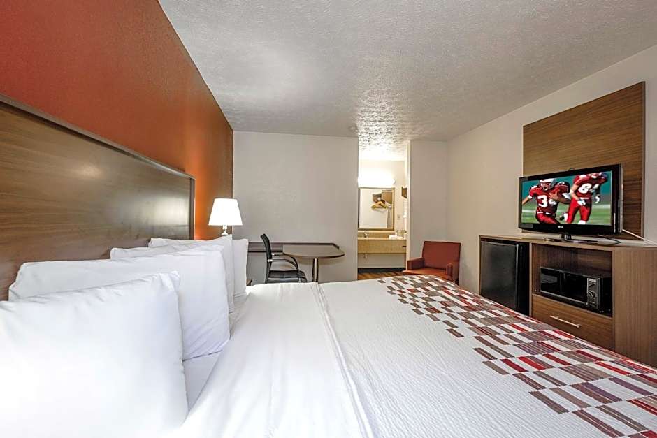 Red Roof Inn Edgewood