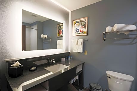Suite-1 King 1 Queen, Non-Smoking, Kitchenette, Microwave And Refrigerator, Pillowtop Bed, Sofabed, 