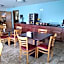 Days Inn & Suites by Wyndham Fargo 19th Ave/Airport Dome