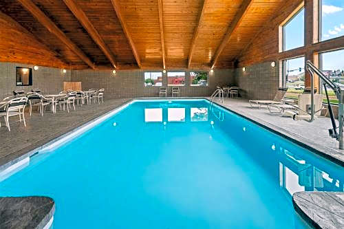 AmericInn by Wyndham Bismarck