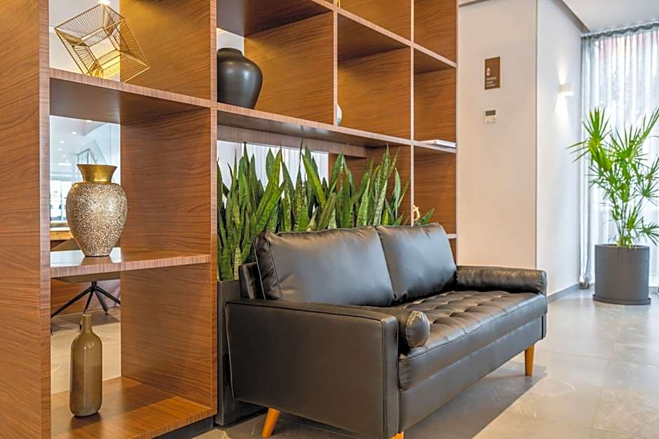 City Express Plus by Marriott San Luis Potosí