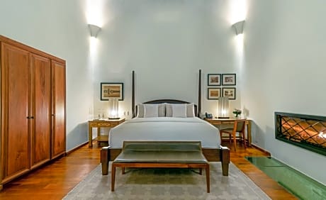 HOTEL CASA BLANCA 7