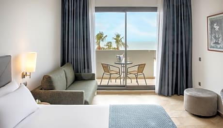 Double or Twin Sea View With Air Conditioning
