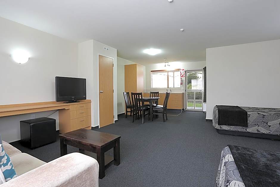 Homestead Villa Motel