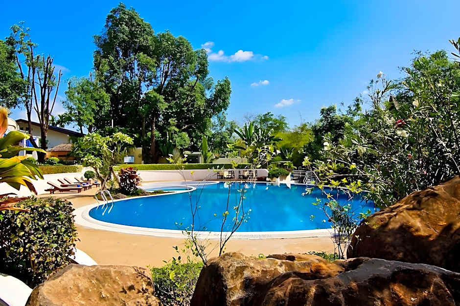 Champasak Grand Hotel