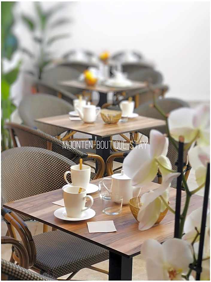 MOONTEN Boutique Stay