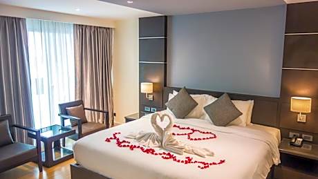 Deluxe Double or Twin Room