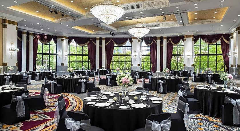 The Athenee Hotel, a Luxury Collection Hotel, Bangkok