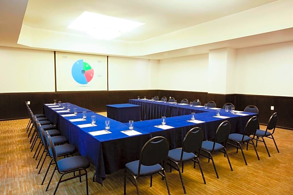 Fiesta Inn Express Naucalpan