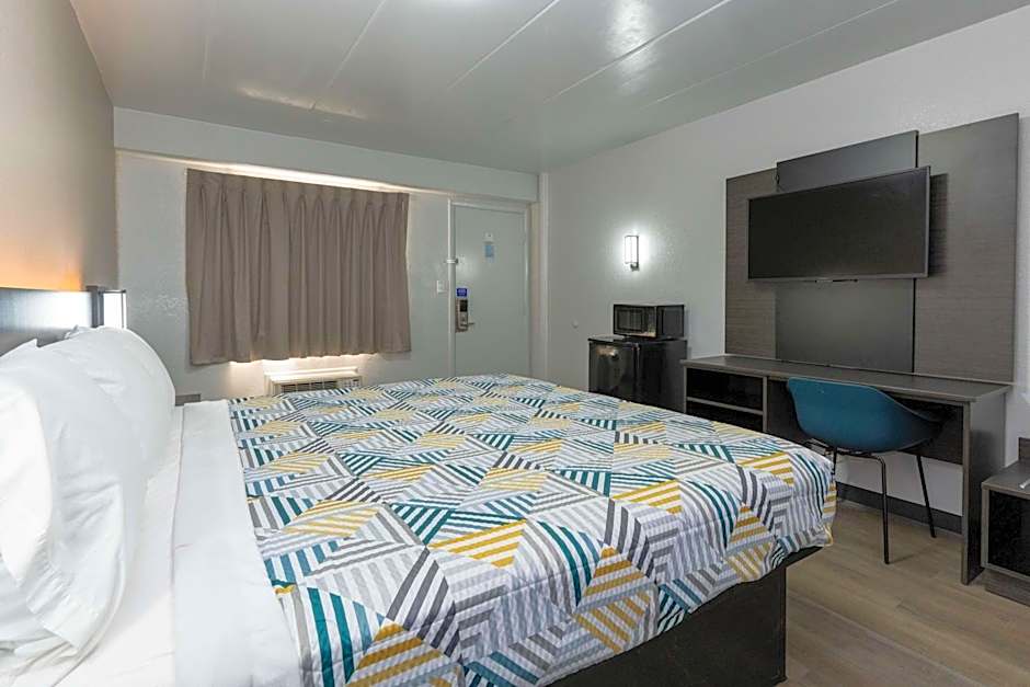 Motel 6-Cincinnati, OH