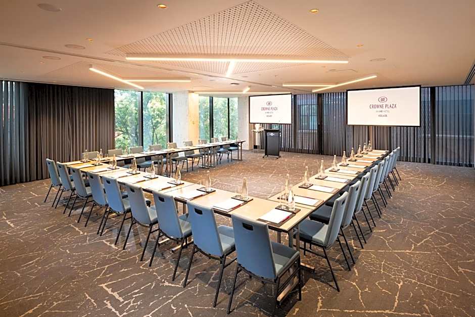 Crowne Plaza Adelaide By IHG