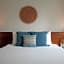 Noah Beach Hotel & Suites