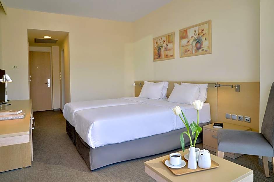 Airotel Achaia Beach