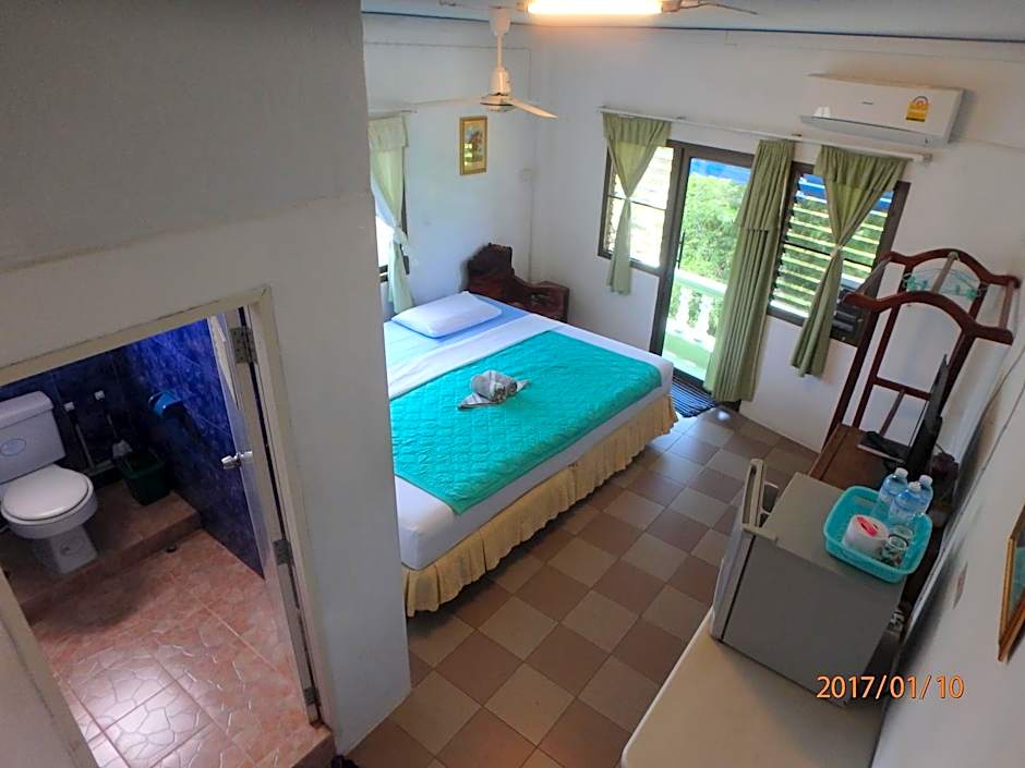 Photo 1 of 8 of Family Suite, Balcony