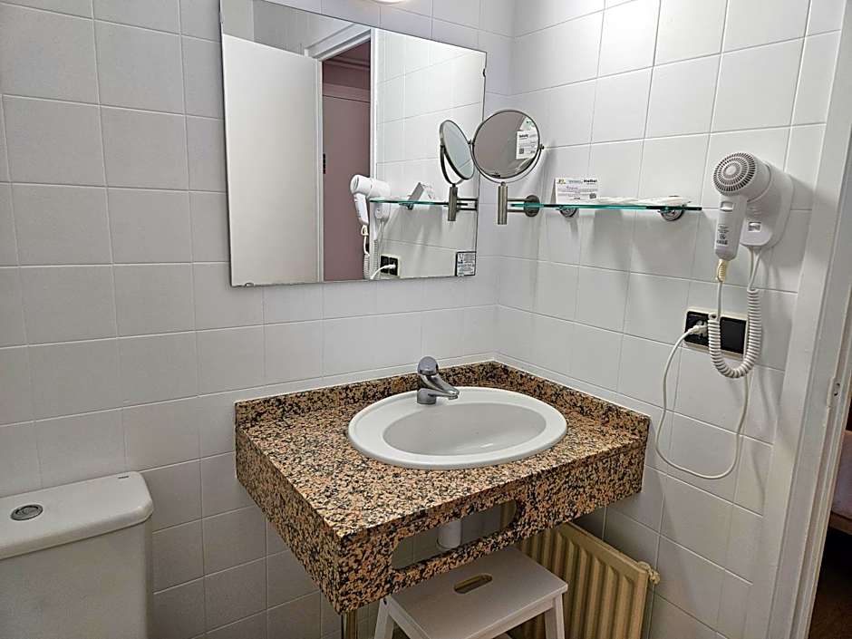 Hotel Pere D'Urg 3000