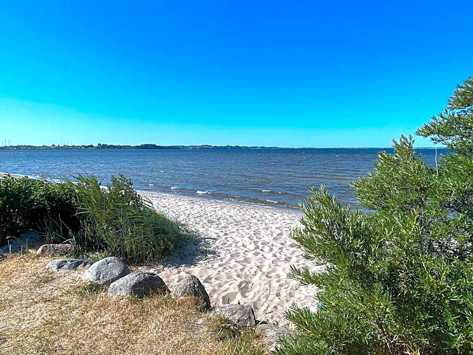 Seaview House with fireplace