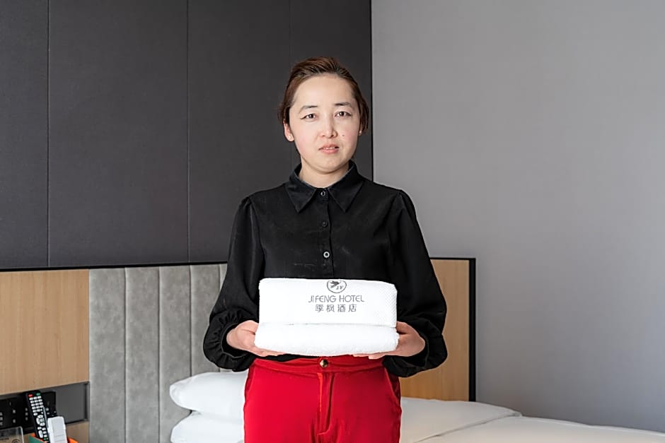 Jifeng Hotel Kashgar International Automobil City