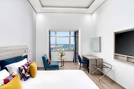 Room Legend - Marina View