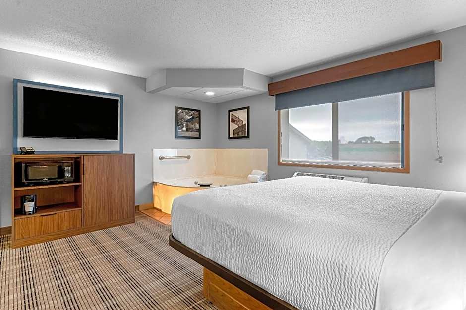 AmericInn by Wyndham Sauk Centre