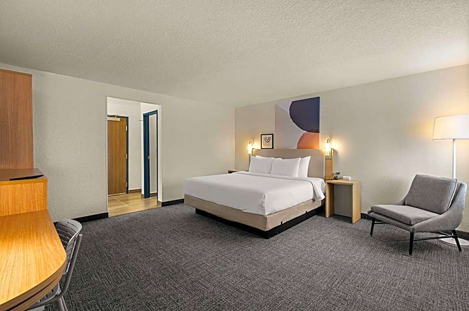 Spark by Hilton Fort Wayne