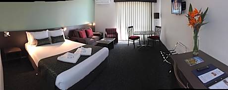 Executive Room with Two Queen Beds