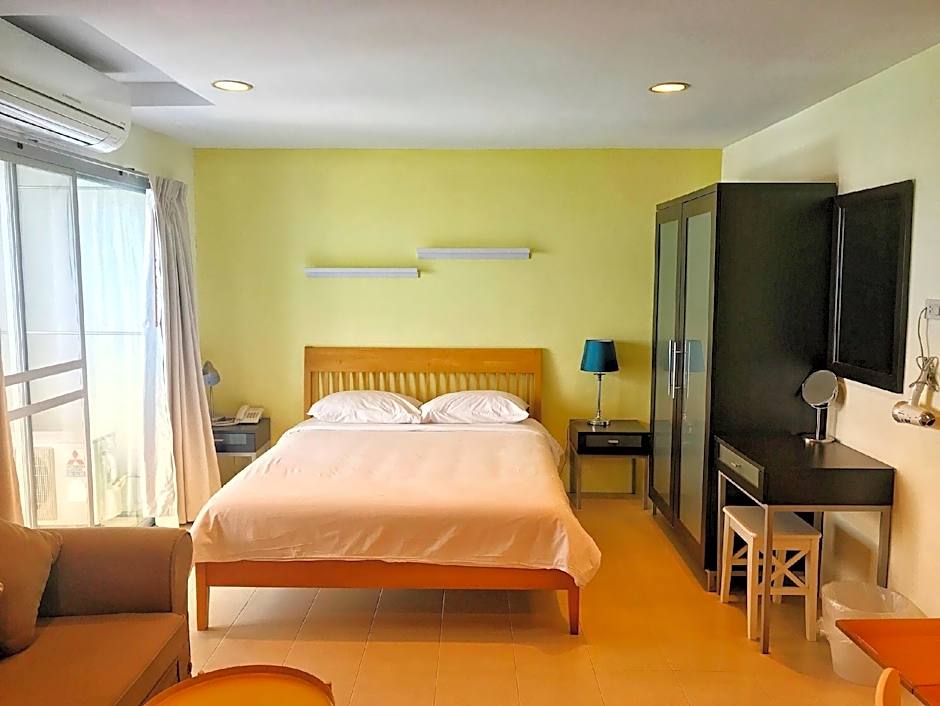 Caza V1 Serviced Apartment