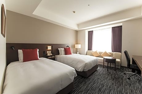 Premium Room with Two Single Beds