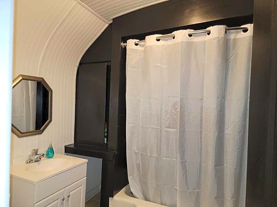 Affordable Downtown Accomodations