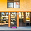 Econo Lodge Panama City