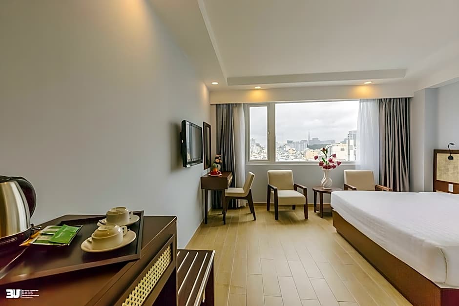Viet Lotus Saigon Hotel