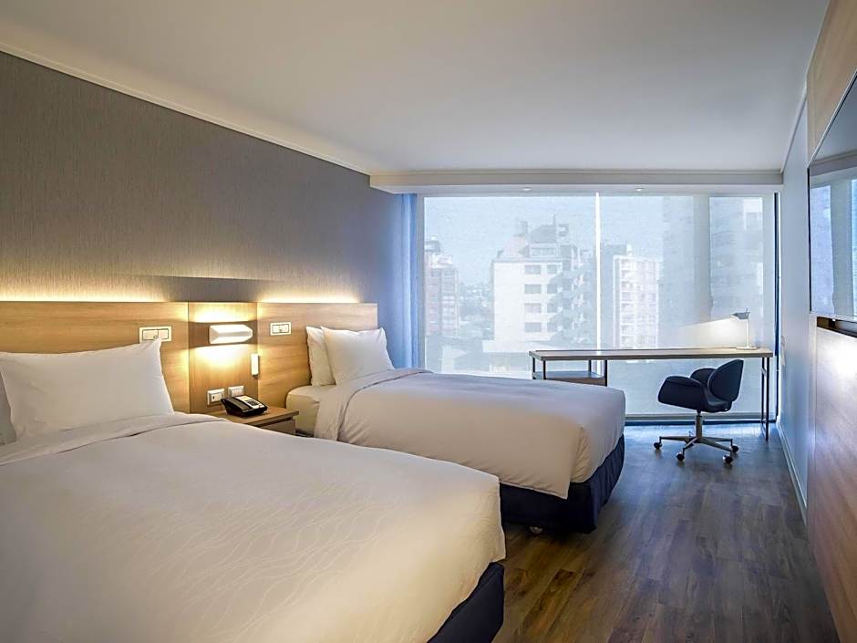 Pullman Vina del Mar San Martin