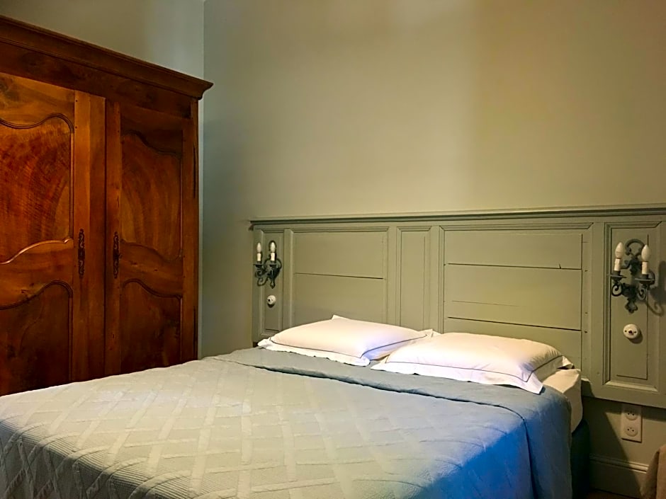 B&B Maison d'Hôtes - Château de Jouques