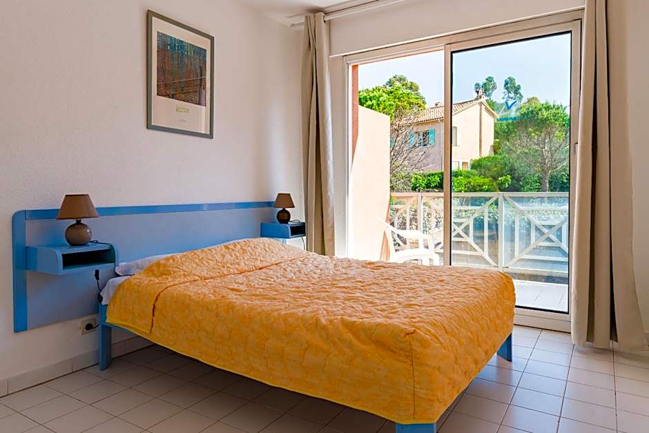 Lagrange Vacances Le Domaine des Grands Pins