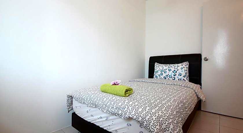 New Luxury Shamrock Beach Villas Seaview