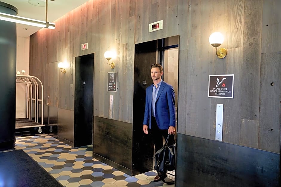 Crowne Plaza HY36 Midtown Manhattan By IHG