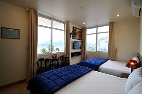 Family Room with Sea View