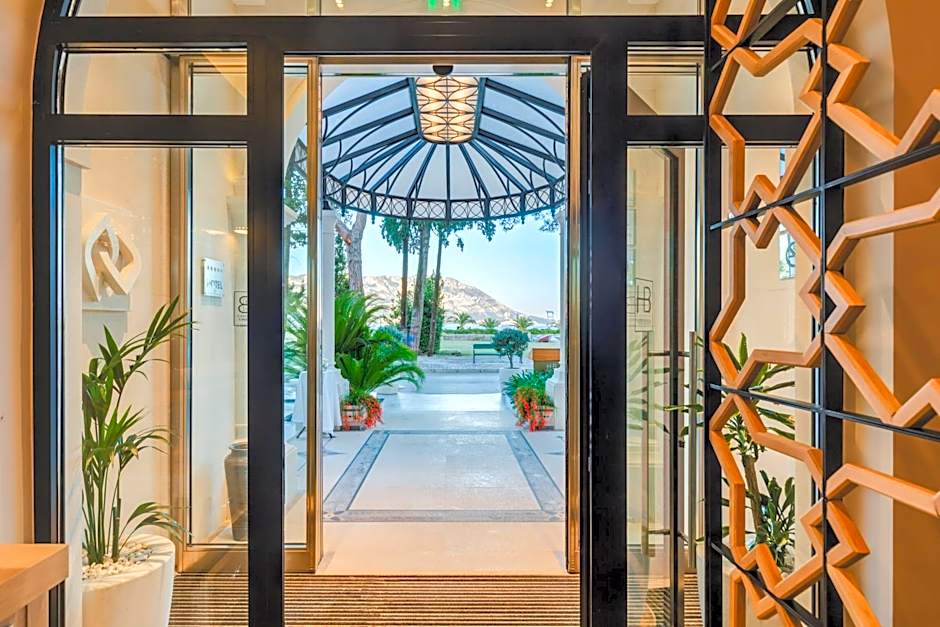 Crowne Plaza Budva by IHG