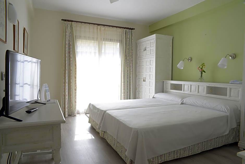 Photo 1 of 1 of Economy 1 Double Bed or 2 Beds