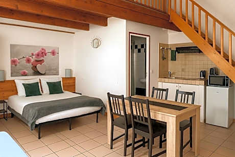 Mezzanine Studio 2 to 4 pers. - Kitchenette