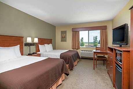 Deluxe Queen Room with Two Queen Beds - Non-Smoking