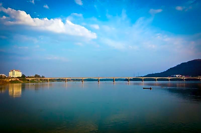 Champasak Grand Hotel